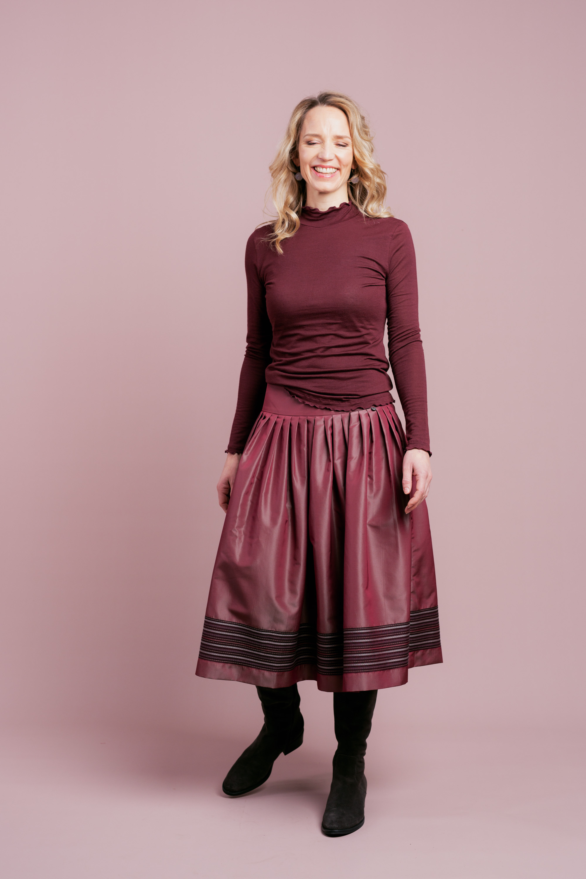 Shirt-ladies-cashmere-fine-knit-dark-red-Michaela