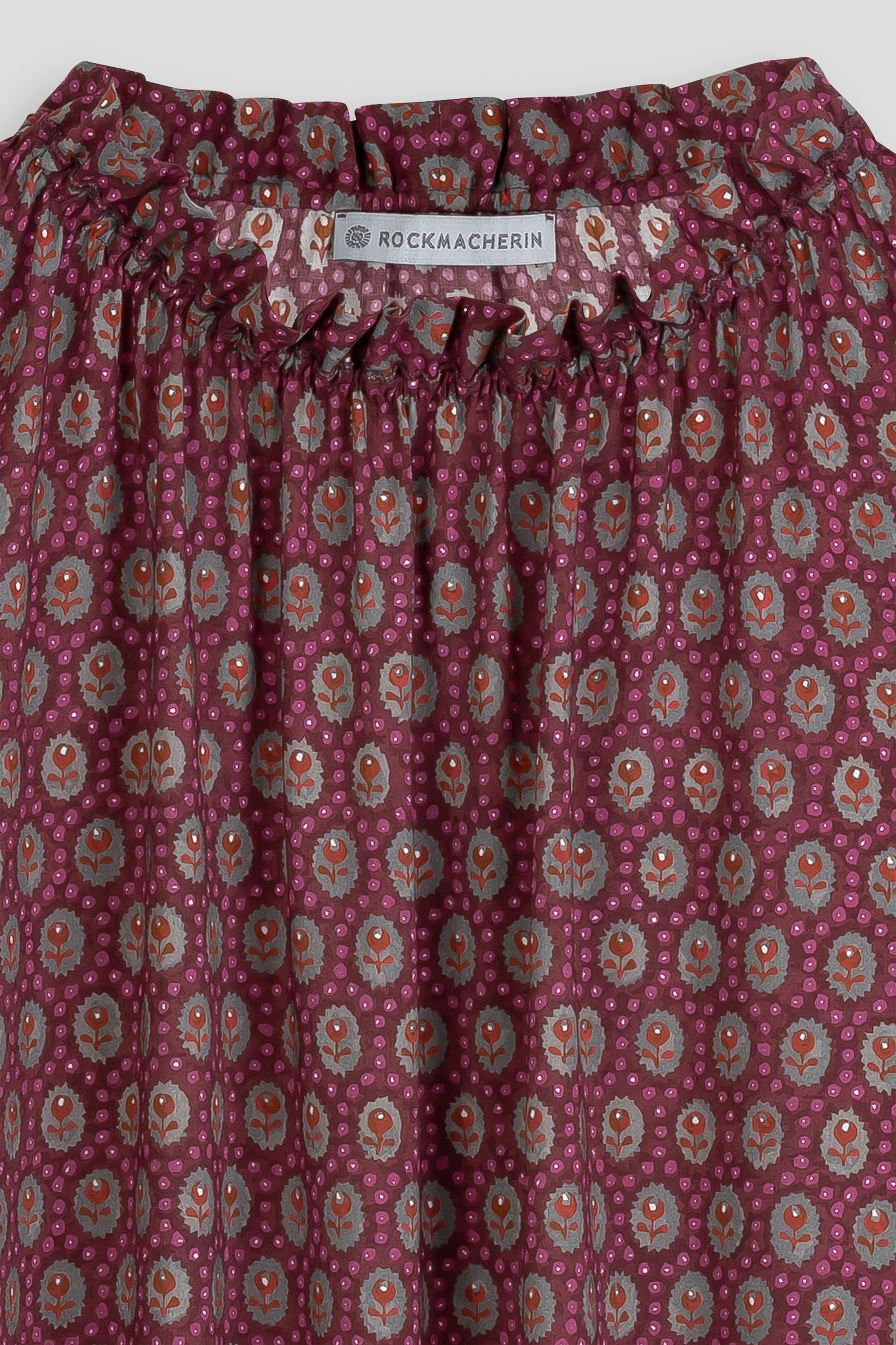 Blouse-ladies-frill-pattern-red-pink-Emma