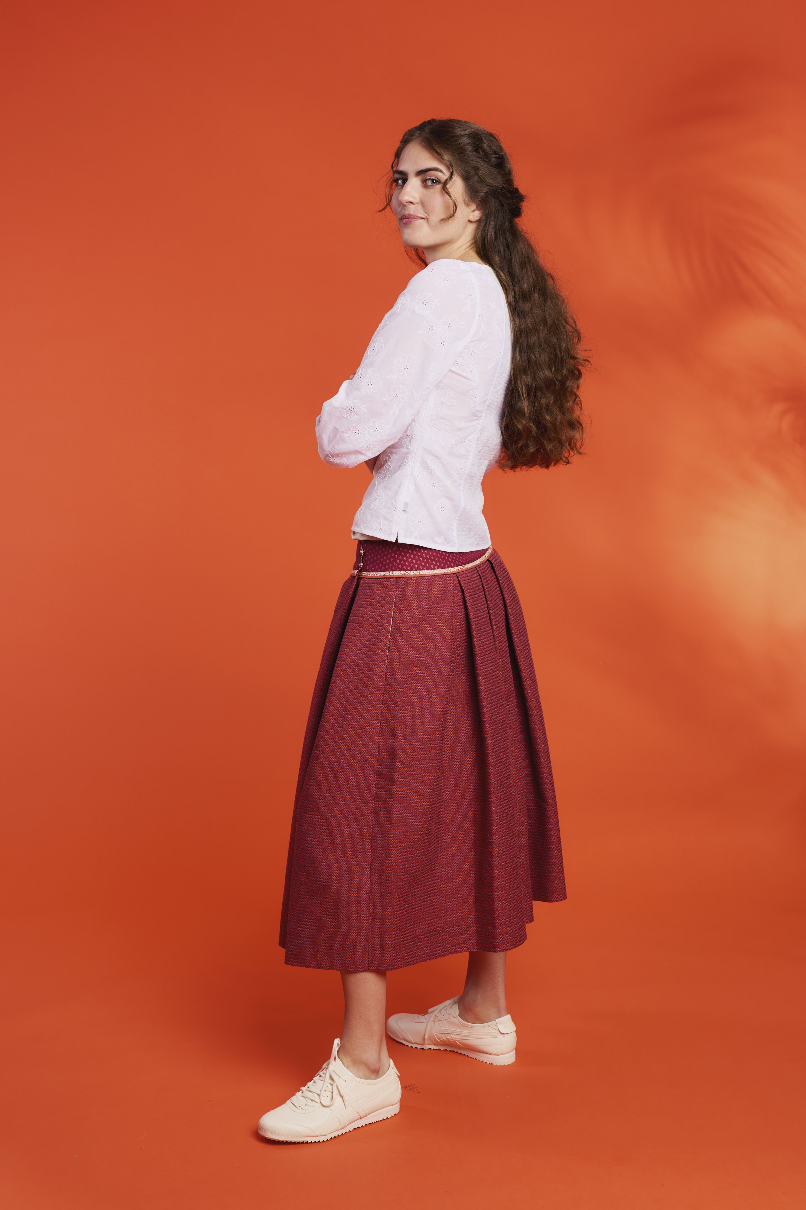 Trachtenrock-lang-beerenrot-Gluad