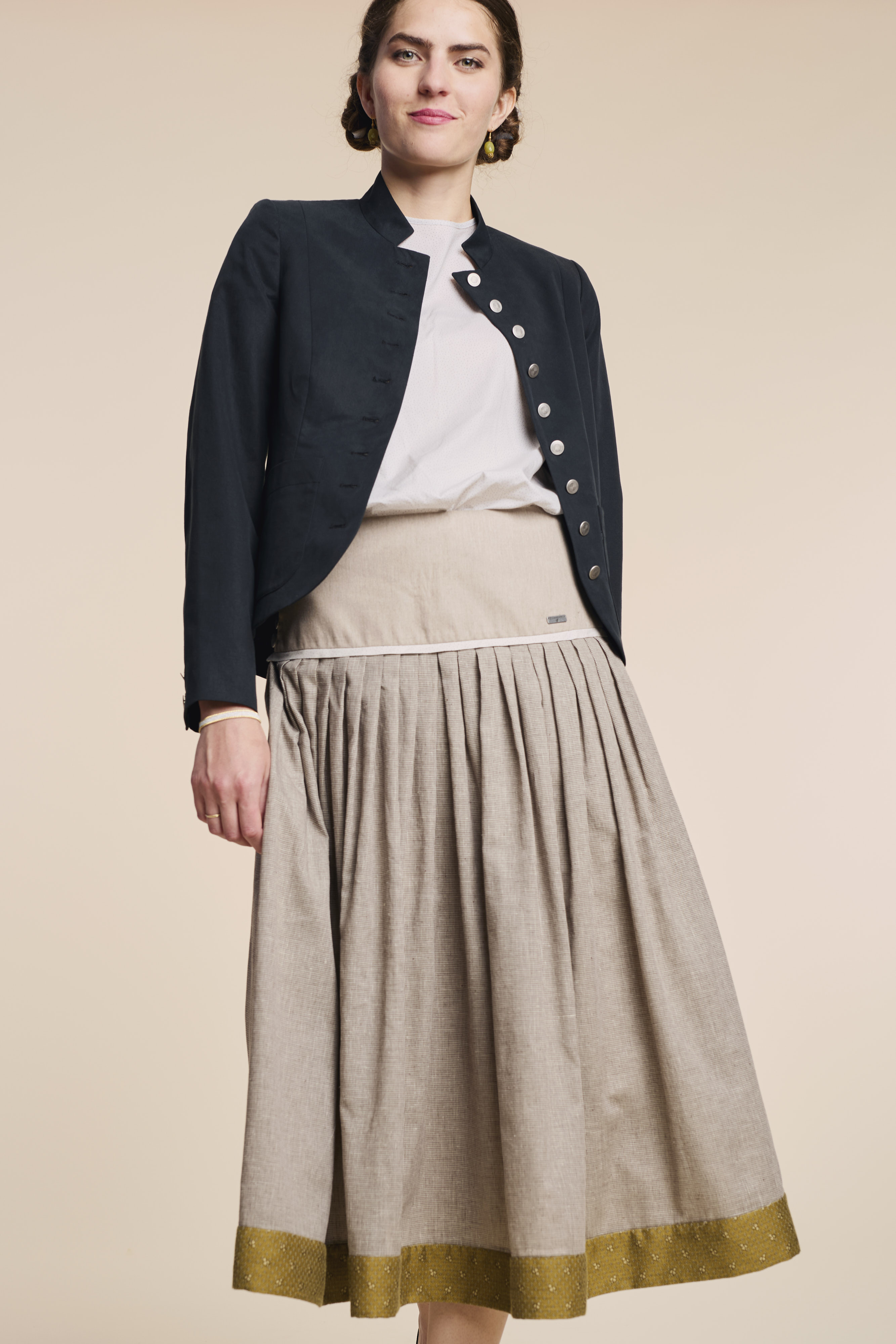 Trachtenrock-sandbeige-Sandstoa