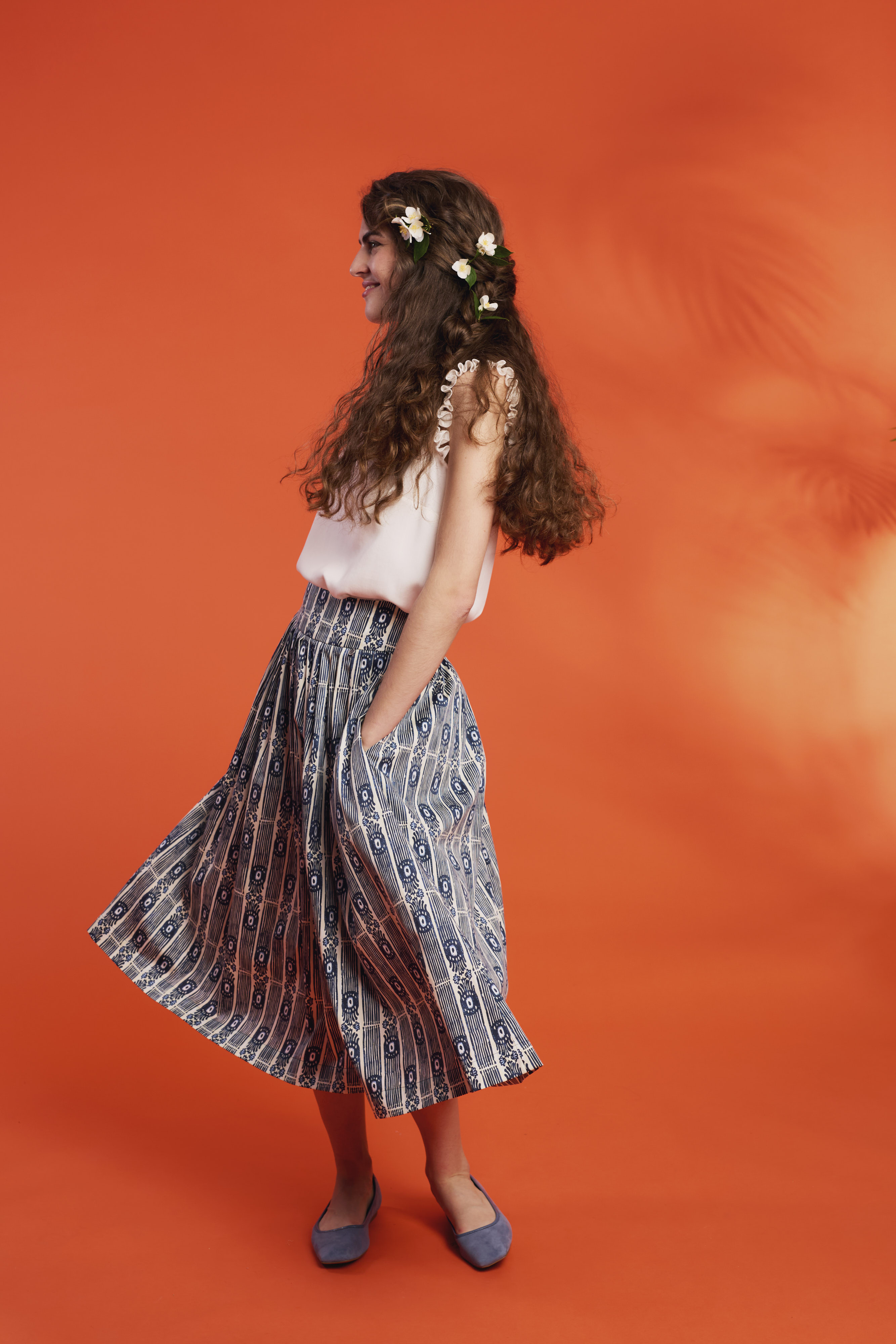 Trachtenrock-lang-Muster-marineblau-Kalo