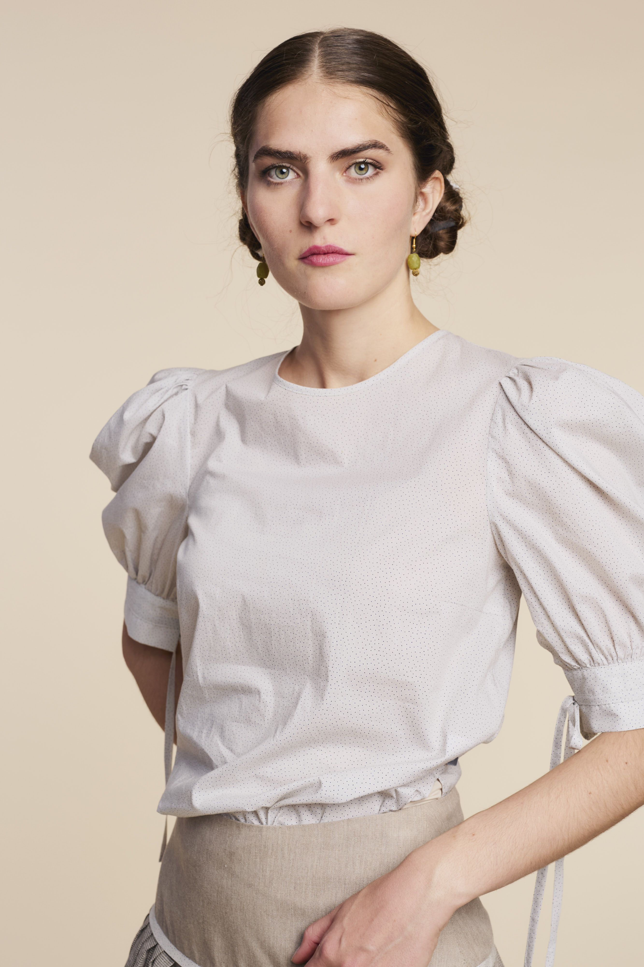 Bluse-Damen-Muster-beigegrau-Tula