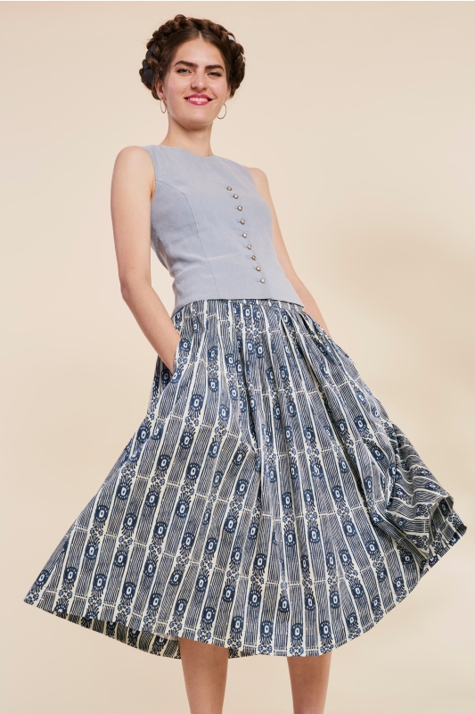 Trachtenweste-Spenzer-Damen-hellblau-Nanni-Gustl