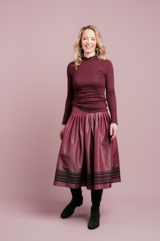 Shirt-ladies-cashmere-fine-knit-dark-red-Michaela