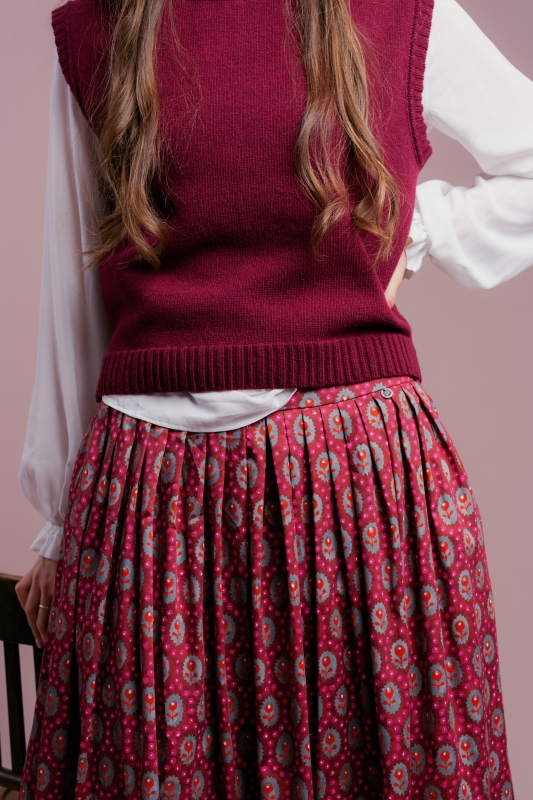 Trachtenrock-lang-Muster-rot-pink-Kalo