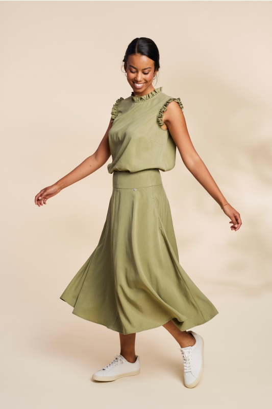 Midi-Rock-olivgruen-Eibsee