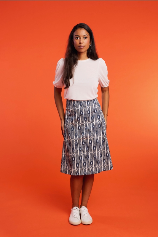 Trachtenrock-Muster-blau-Riedsee