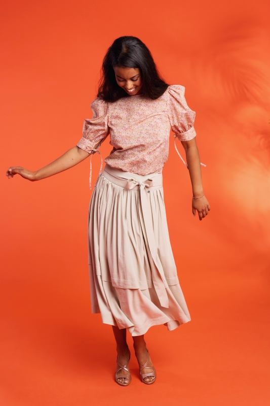 Trachtenrock-Leinen-beigegrau-Kirchsee