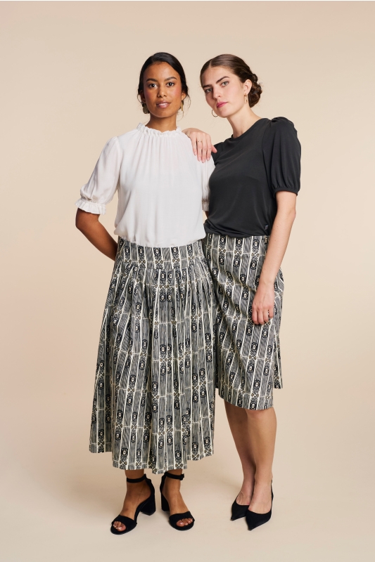 Trachtenrock-lang-Muster-schwarz-Kalo