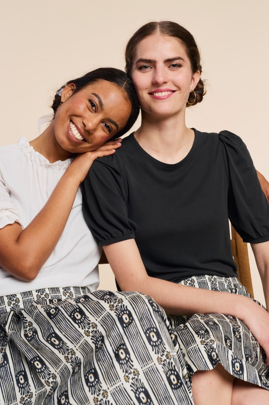 Shirt-Damen-Puffaemel-schwarz-Tabea