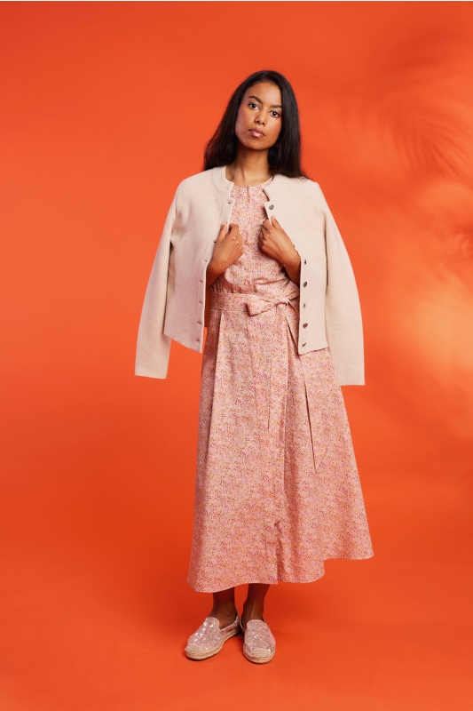 Trachtenkleid-Muster-rosarot-Tulipa